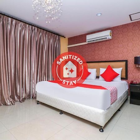 Oyo 131 Griebs Inn Pattaya Eksteriør bilde