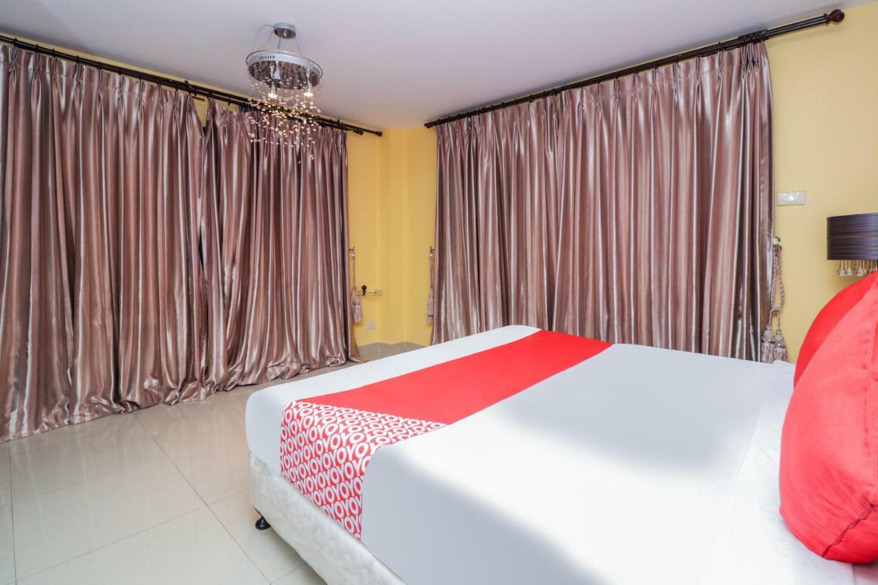 Oyo 131 Griebs Inn Pattaya Eksteriør bilde